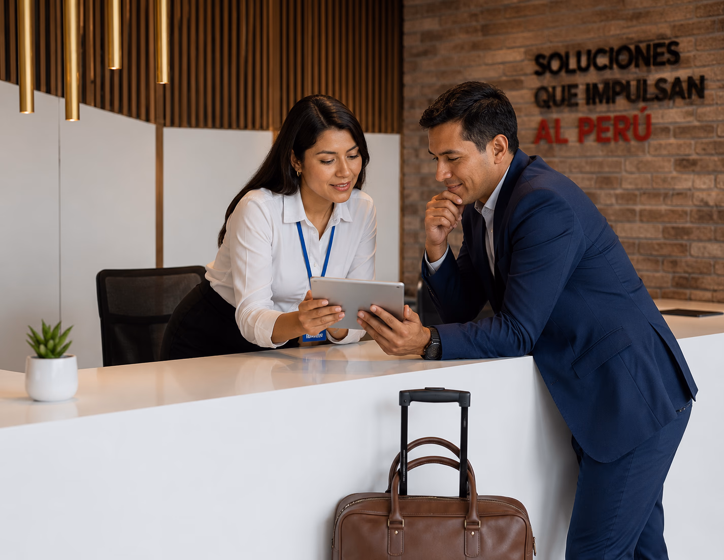 Atención en recepción de hotel